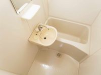 レオパレスルミエール四谷上町 風呂
