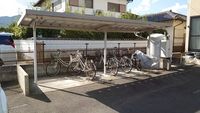 レオパレス長通川 駐車場