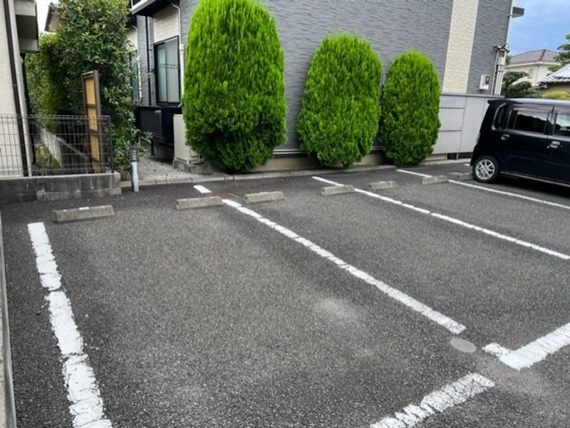 レオパレスアグリⅡ 駐車場