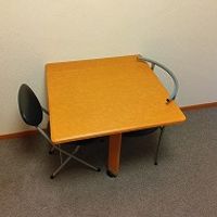 レオパレスカトレア 居間