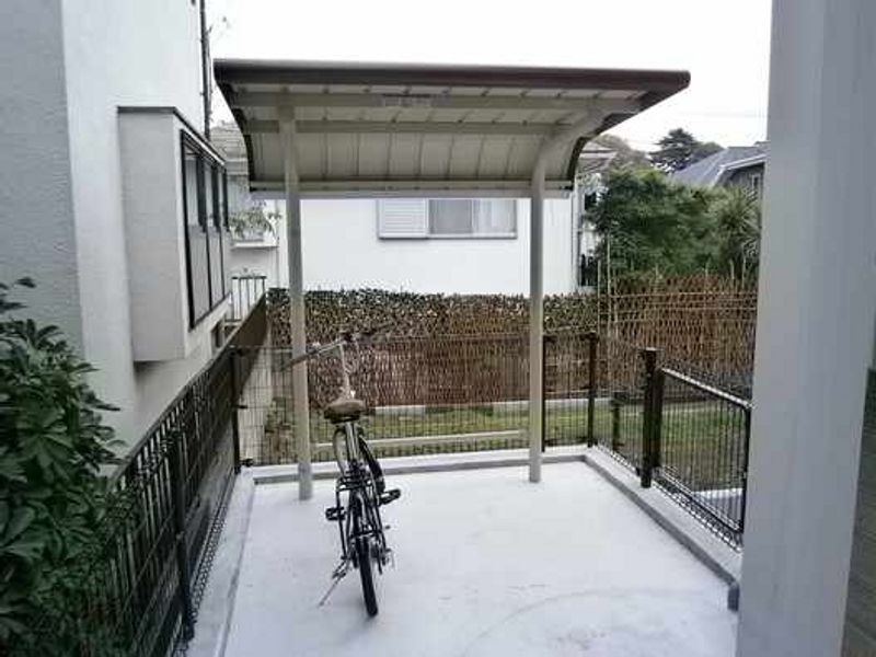 レオパレスエミール 共用部分