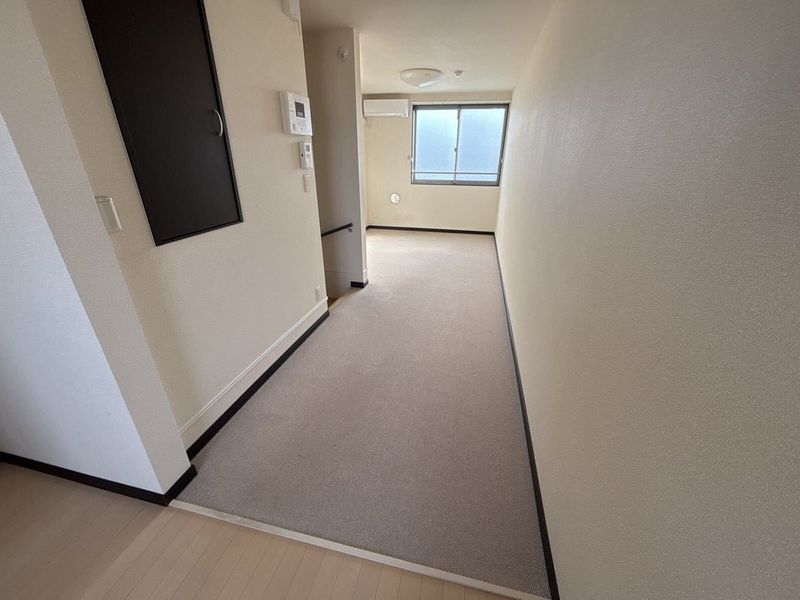 レオネクスト空 居間