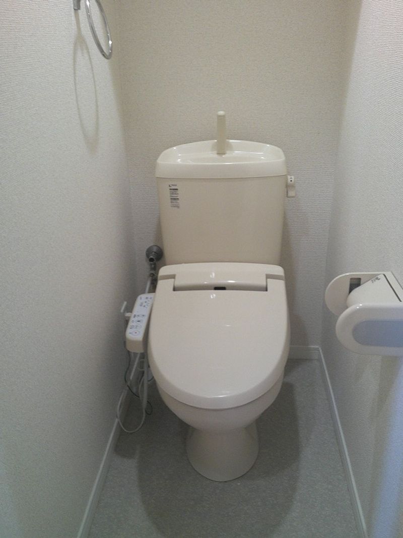 LEONEXT Freesia Nhà vệ sinh