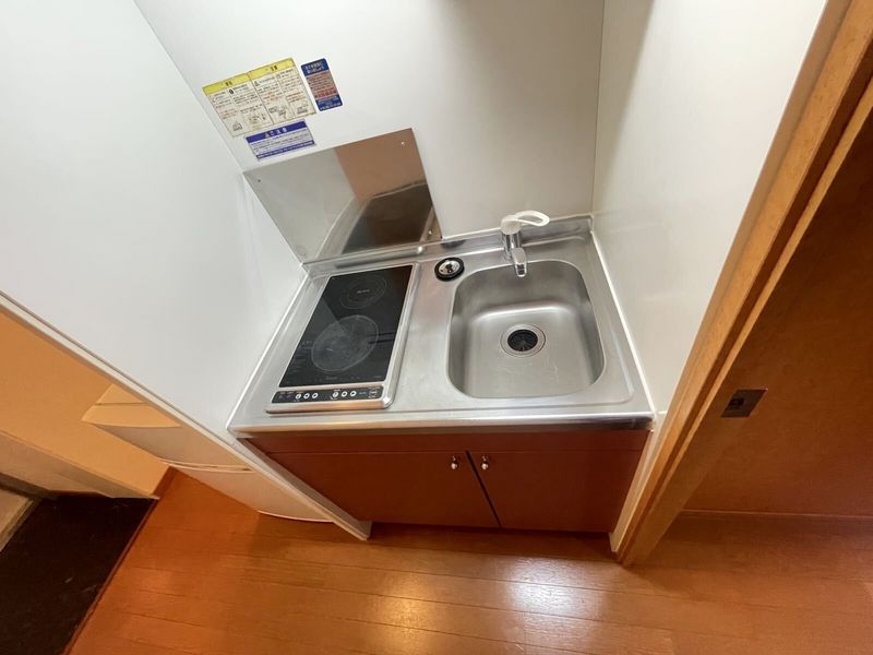 レオパレスコンフォード　ツバキ キッチン