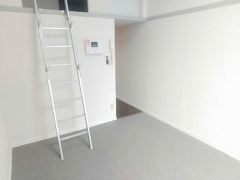 leopalace Higashi 客厅