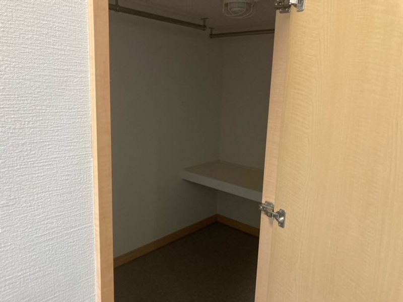 レオパレスフォレスト天神町 収納
