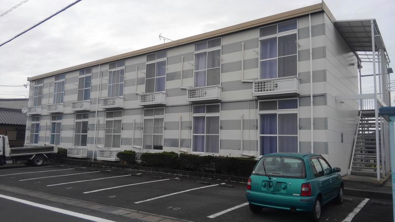 leopalace Nishihama A Parking lot