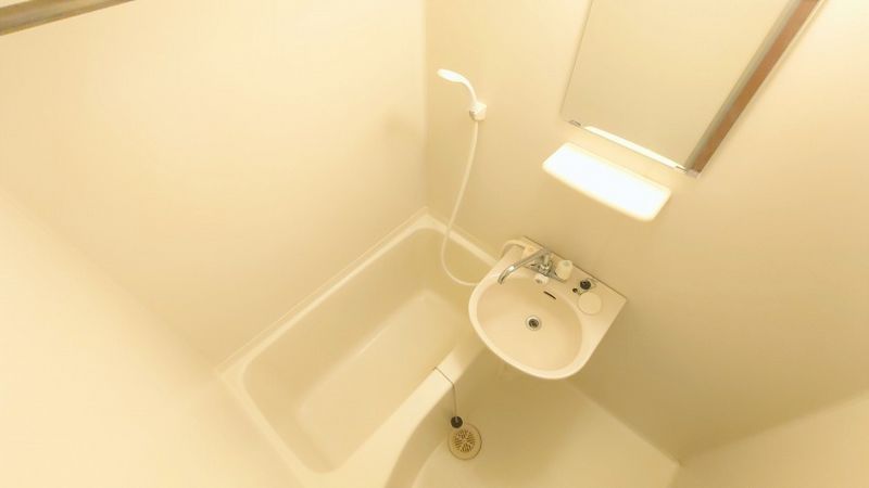レオパレスりんごの木 風呂