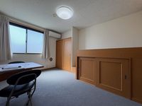 レオパレスもみじ山 居間