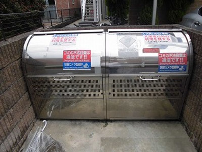 レオパレスドゥエル上用賀Ｂ 共用部分
