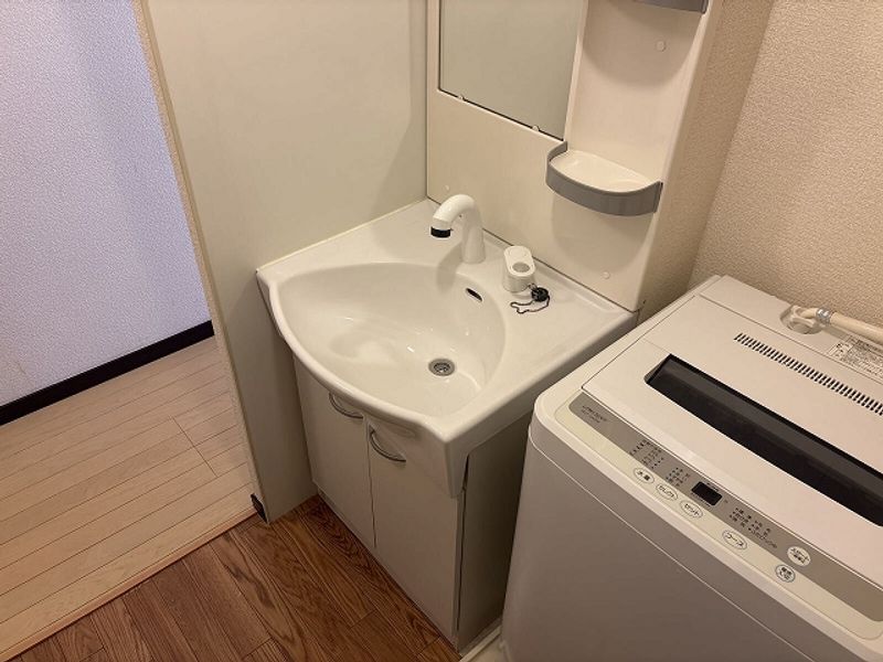 LEONEXT Maison Glycena Washroom