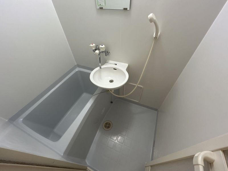 leopalace Suzuki Dai2 Bathroom