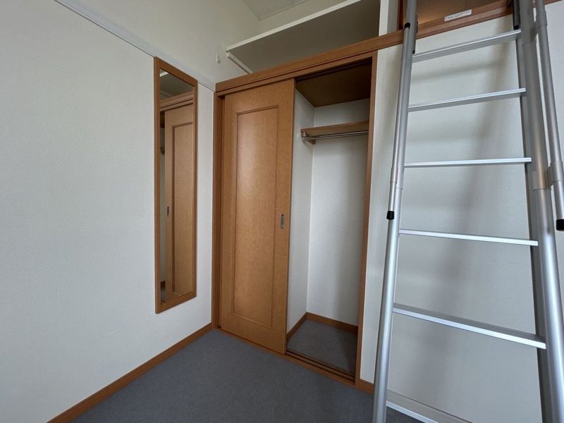 レオパレスチェルシー 収納
