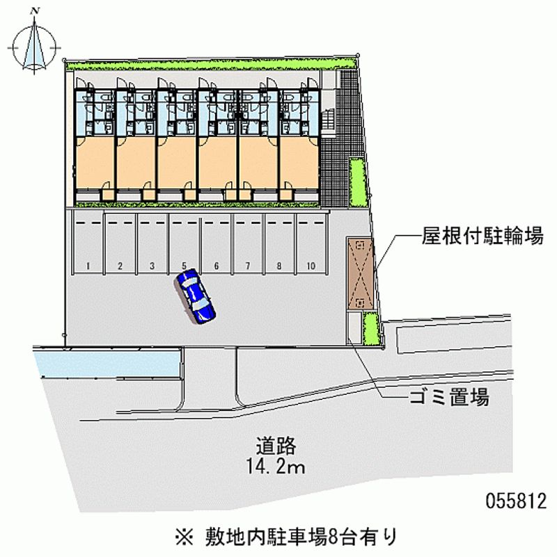 クレイノパレノワール 月極駐車場