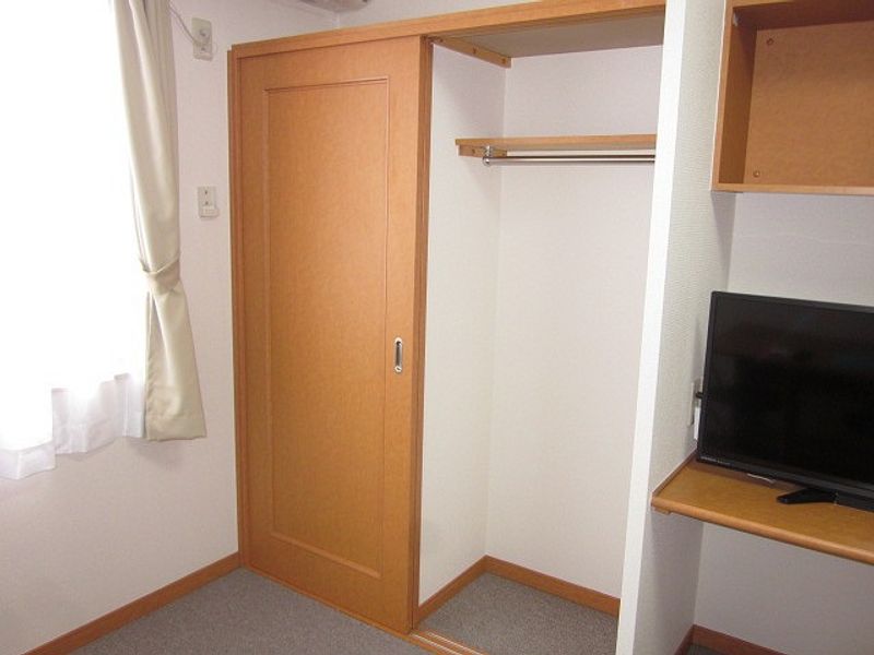 レオパレスじん 収納