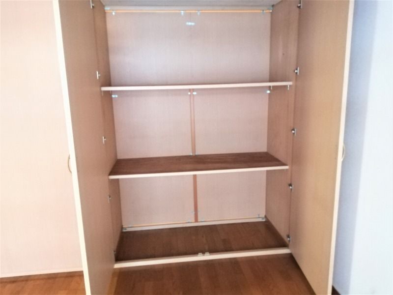 レオパレスヴィヴェール 収納