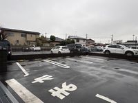 ミランダクレールコート新里 駐車場