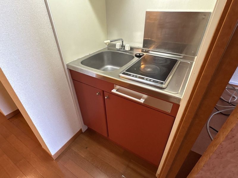 レオパレスＦｉｒｓｔ１００ キッチン