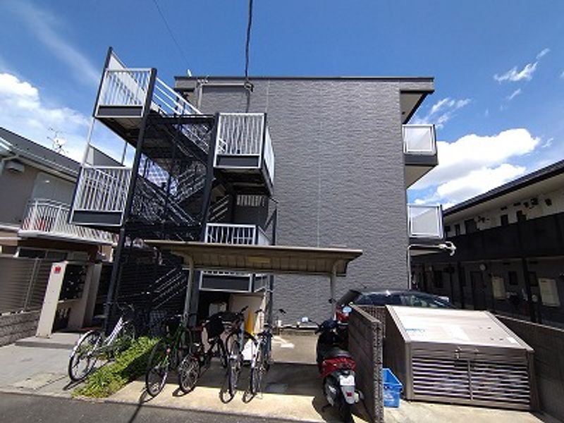 レオパレスアクセス登戸 共用部分
