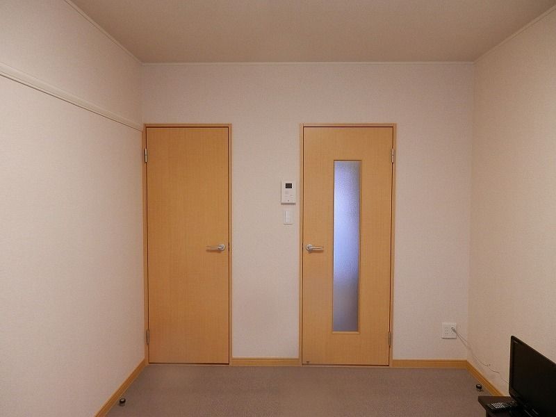 レオパレスＡＭＩ 居間