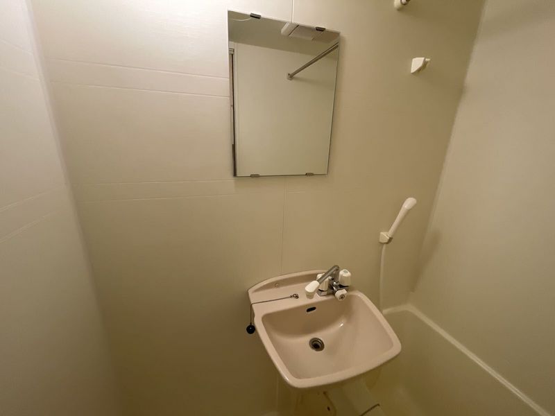 レオパレスノザンファンⅠ 洗面台