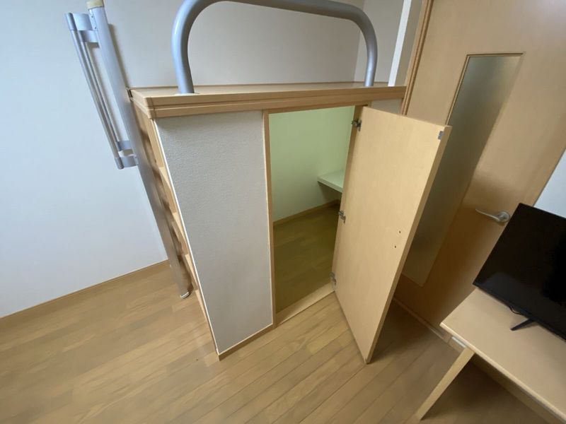 レオパレスセントラルアイ 収納