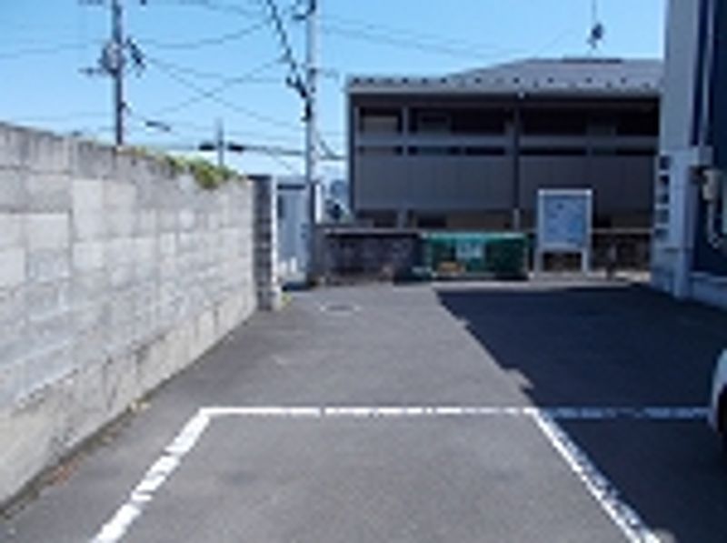 レオネクストエスペランサ 駐車場