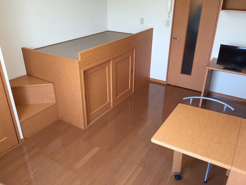 レオパレス拓 居間