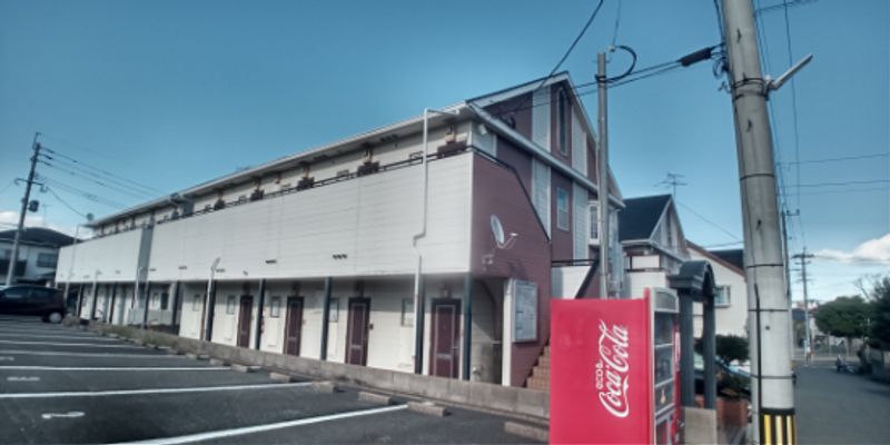 レオパレス本城東四番館 外観