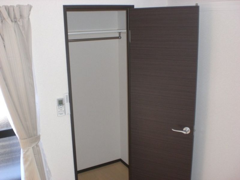 レオネクスト留ヶ谷Ｃ 収納
