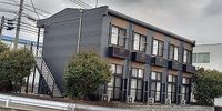 レオパレスリバーサイド多の津 外観