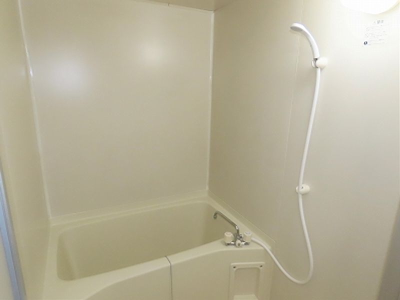 leopalace Plaisir Jouhoku B Bathroom