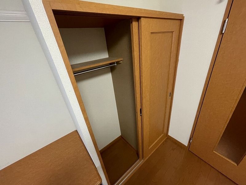 レオパレスぷりえーる 収納