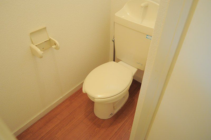 レオパレス大陽弐番館 トイレ
