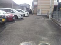 レオパレスパル 駐車場