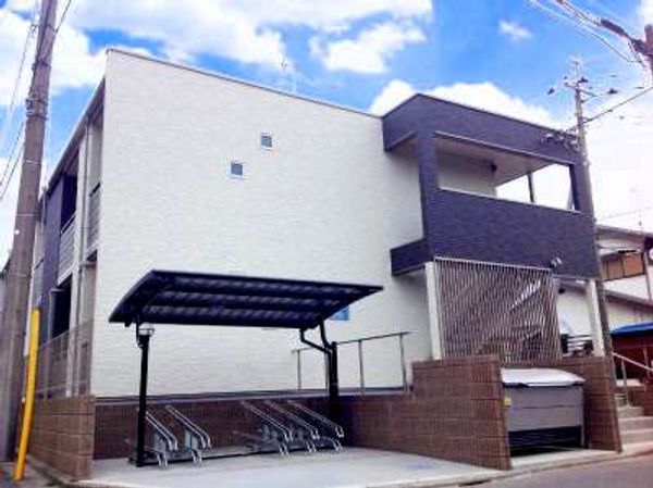 CLEINO Rainbow Uetake II exterior