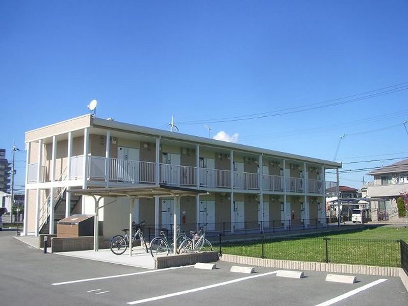 レオパレス魚住南 駐車場