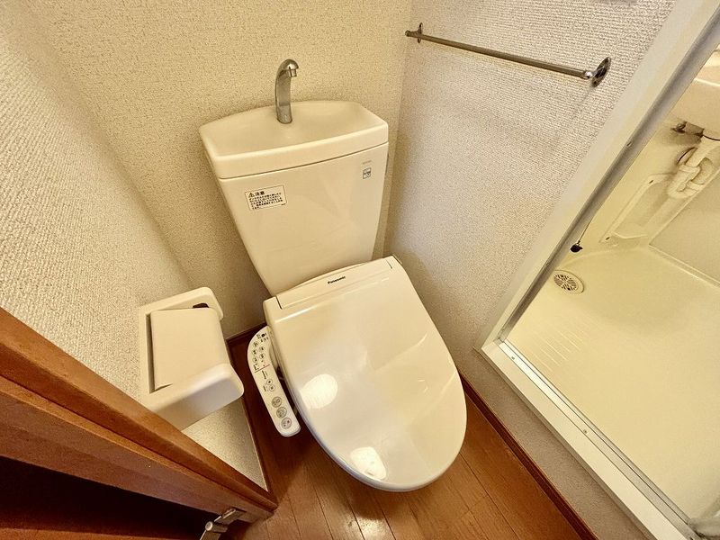 レオパレスさかきた トイレ