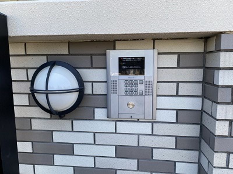 レオパレスフィオーレ住吉 セキュリティ