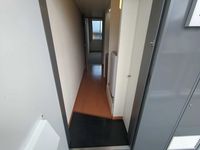 レオパレスライスワン 玄関
