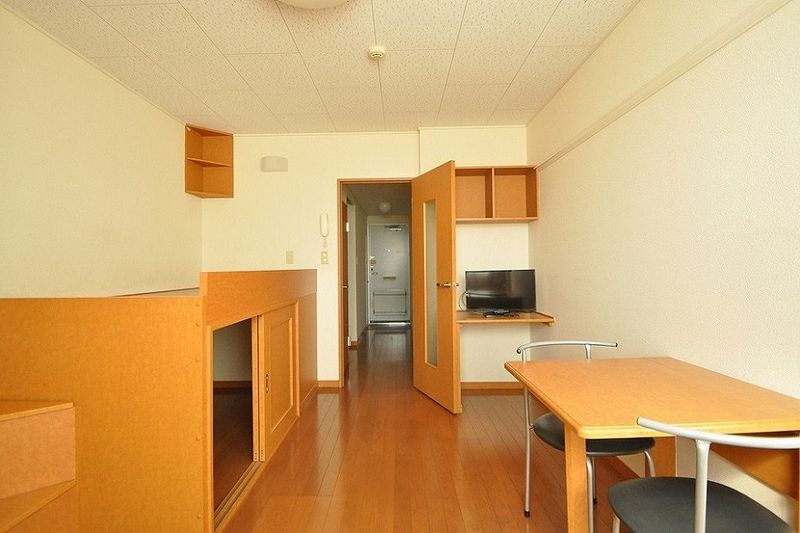 レオパレスＳＵＮ　さくら 居間