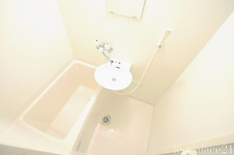 レオパレス向日葵 風呂