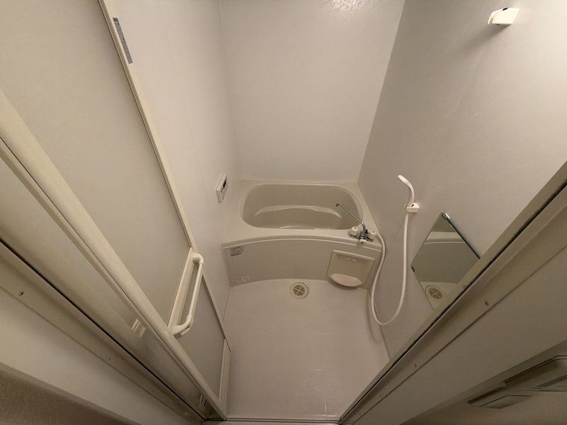 LEONEXT Air Phòng tắm