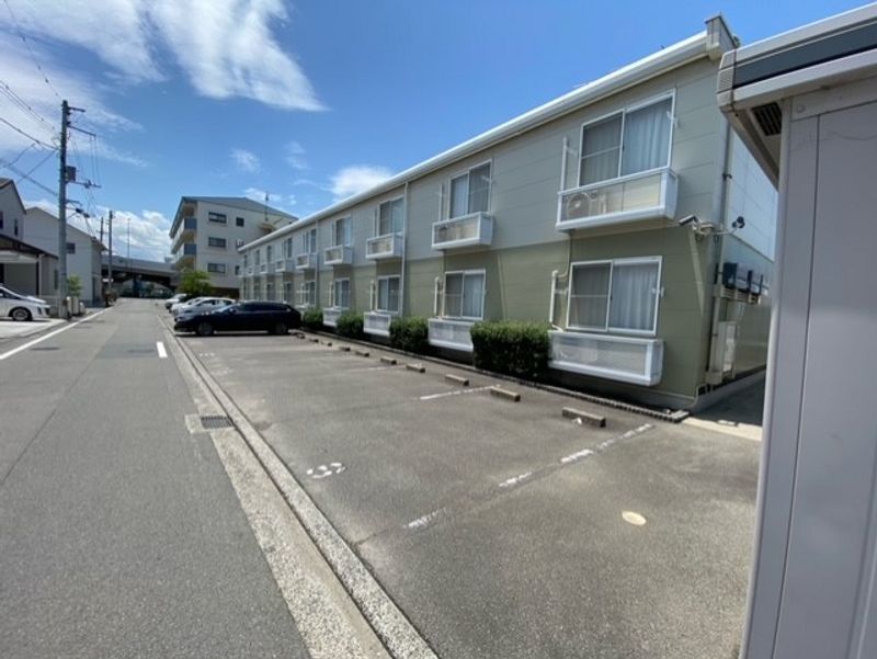 レオパレスユアーズⅢ バルコニー