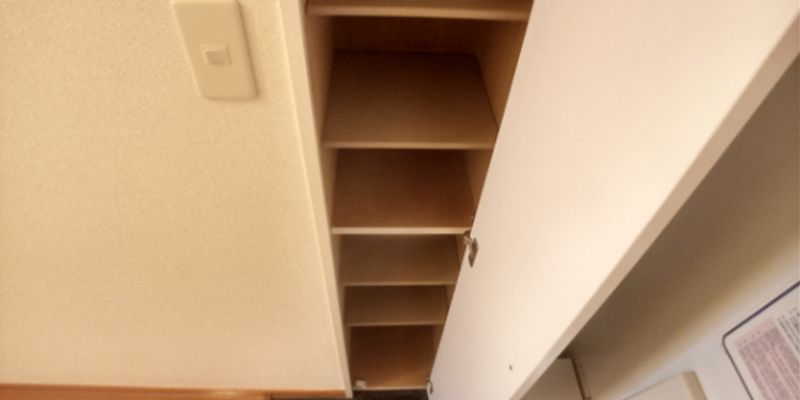レオパレス下石田 収納