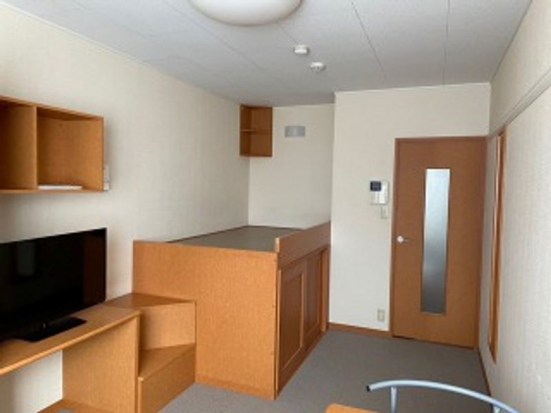 レオパレスフローラル 寝室