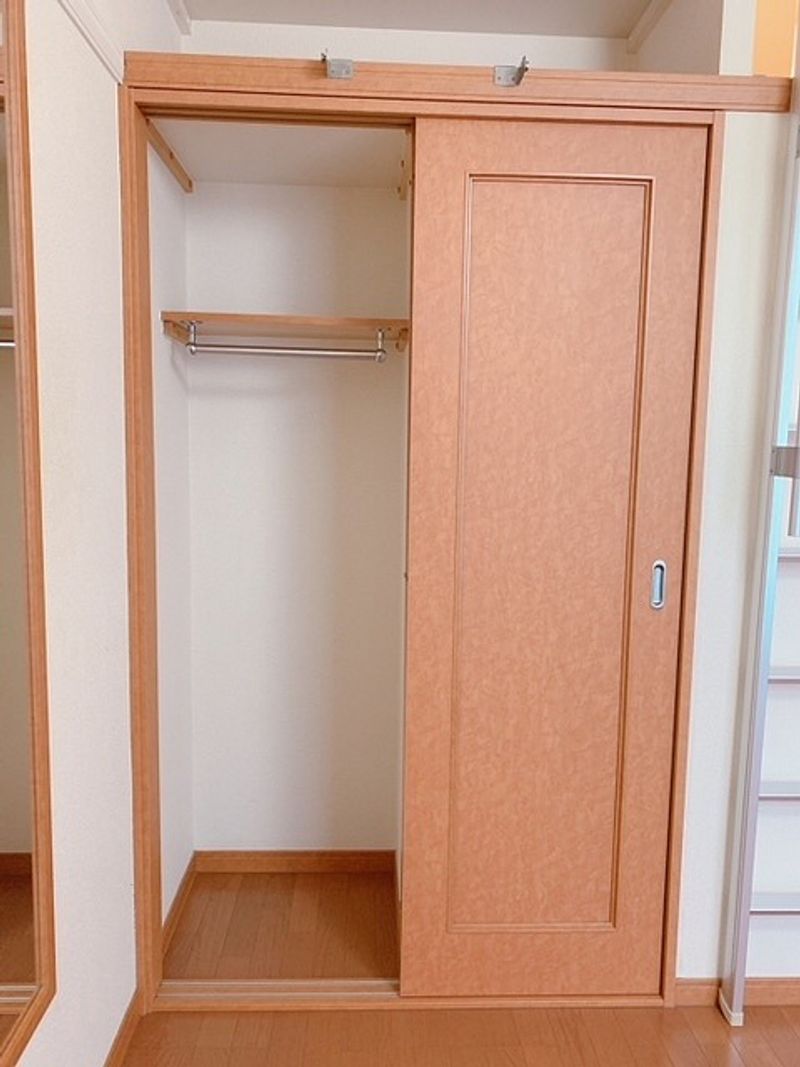 レオパレスブランシュヴァルⅢ 収納