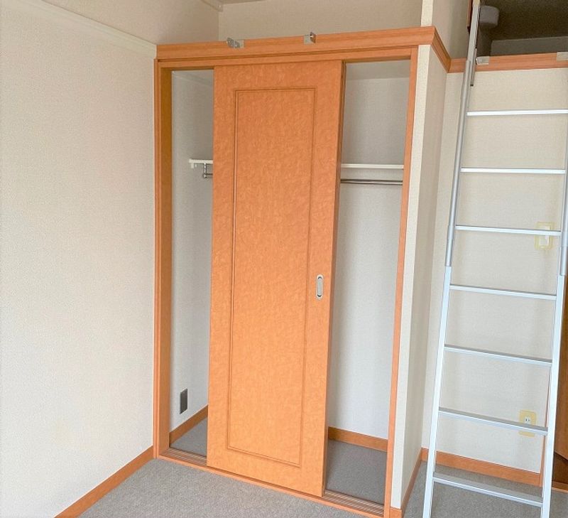 レオパレスオクシム 収納