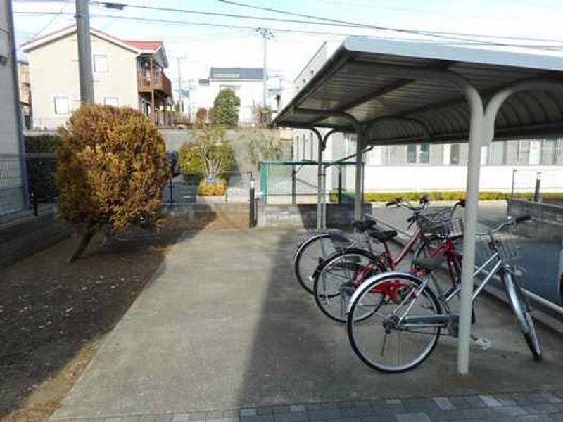 レオパレスフロレスタ 共用部分