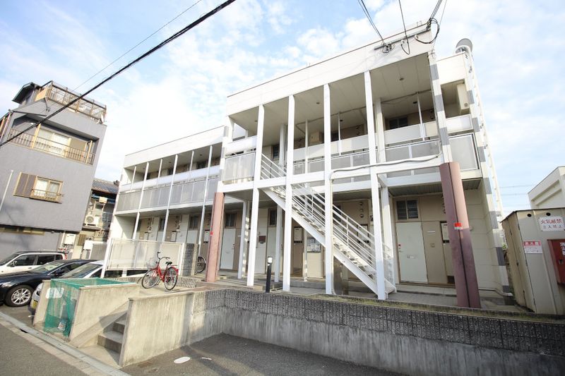 レオパレス鷹合 共用部分